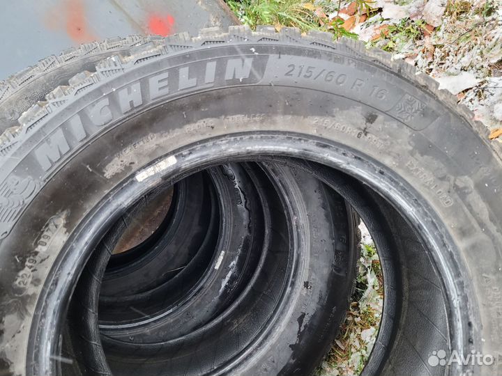 Michelin X-Ice North 4 215/60 R16 90T