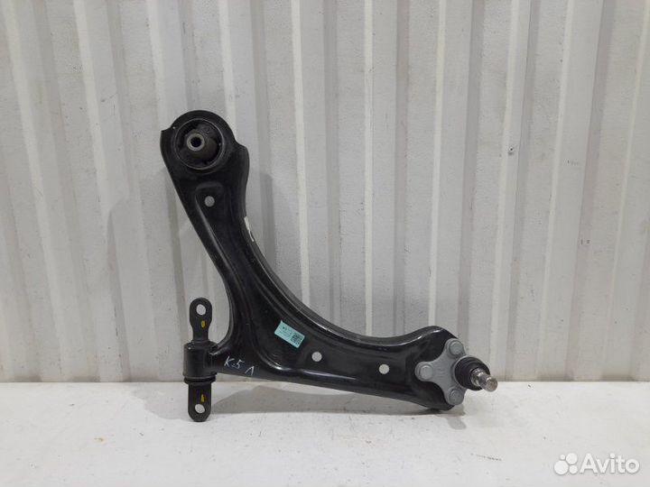 Рычаг передний левый Kia K5 Dl3