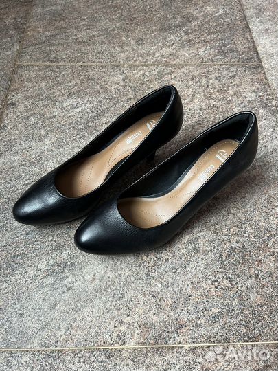 Туфли clarks новые