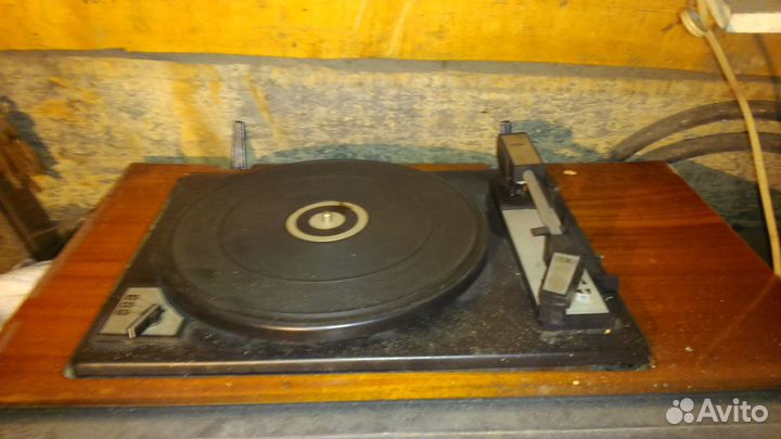 Приёмники виниловых пластинок
