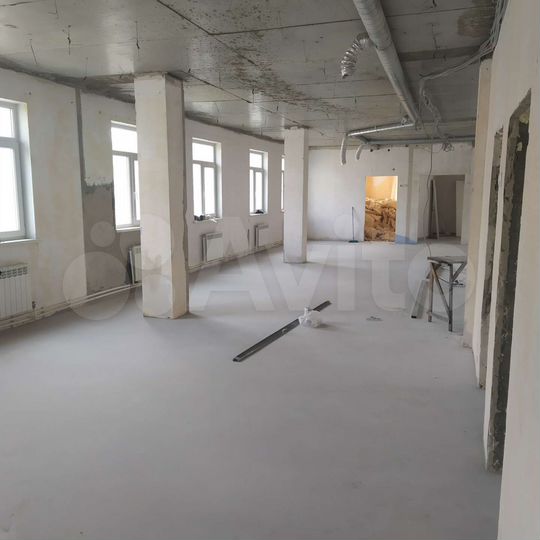 Свободного назначения, 1400 м²