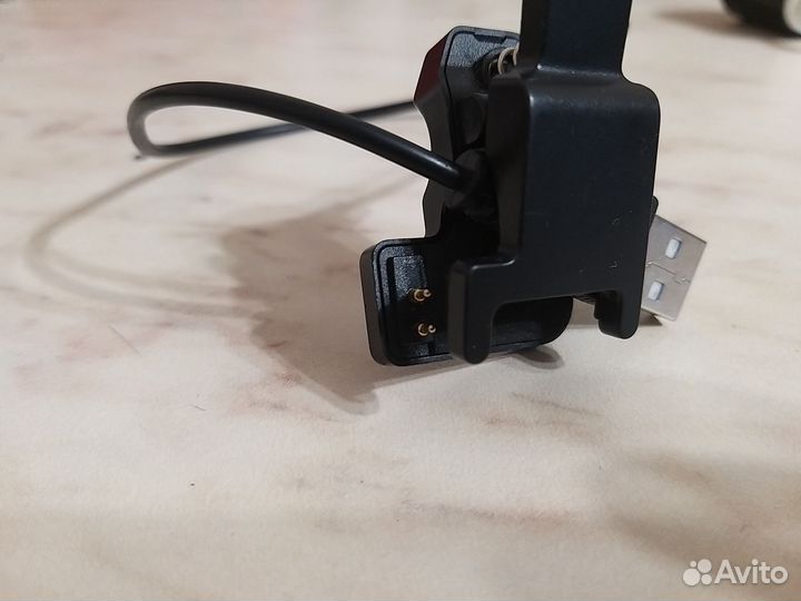 Кабель для зарядки и зарядное устройство