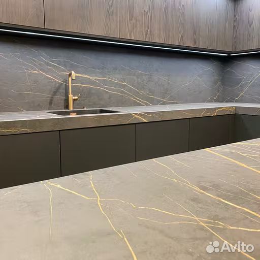 Столешница из искусственного камня (акрил, кварц)