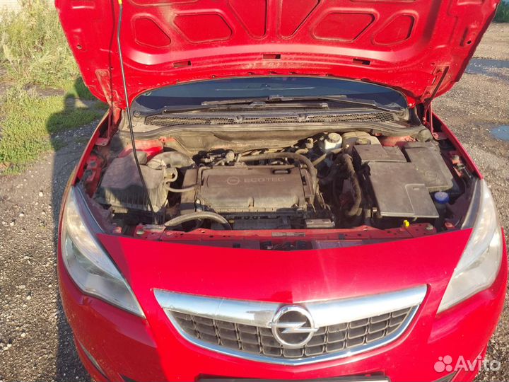 Opel Astra 1.6 AT, 2010, 136 000 км