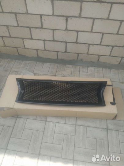 Решетка радиатора