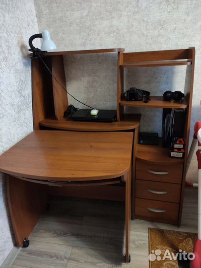 Компьютерный стол бу