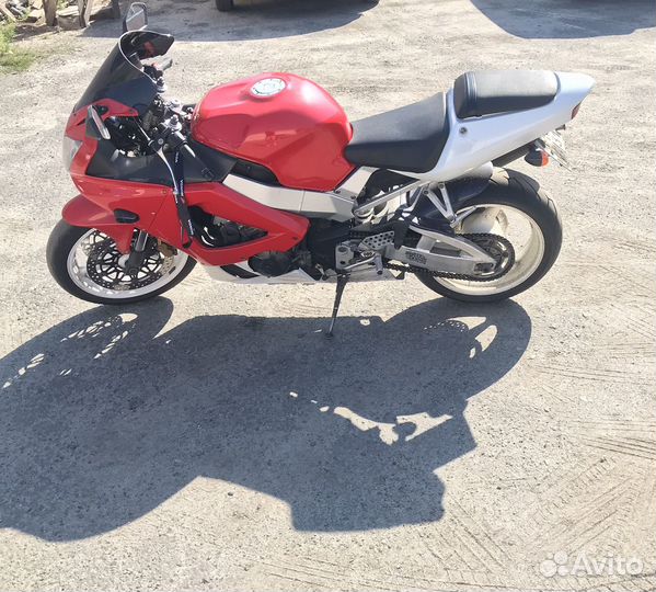 Honda CBR 900RR