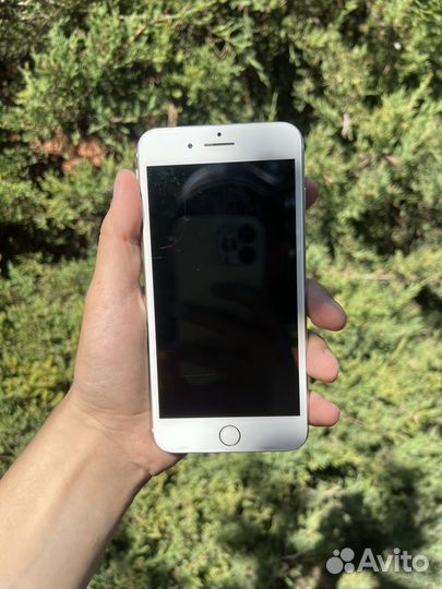 Телефон iPhone 8 plus 256gb