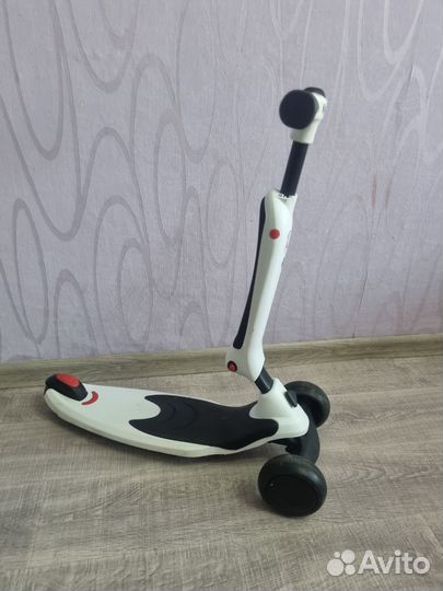 Самокат беговел 3 в 1 с ручкой