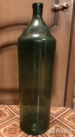 Огромная старинная бутылка,дореволюционная