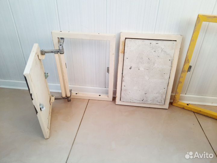 Люк скрытый для плитки 30х40 и 40х50