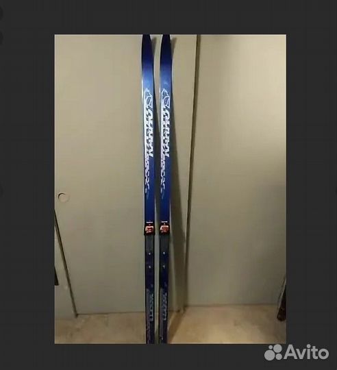 Лыжи беговые гоночные комбинированные 200мм