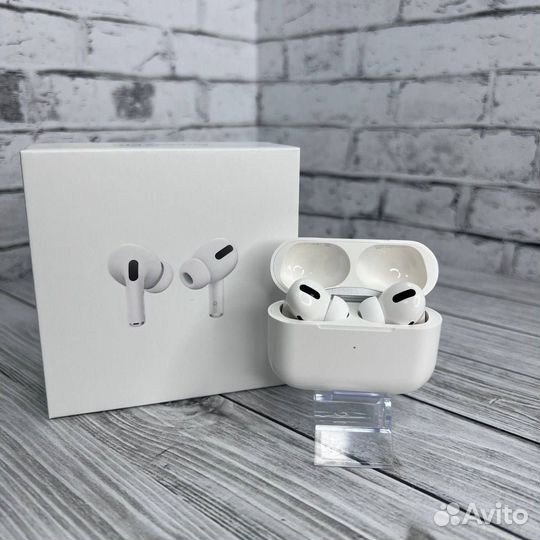 AirPods Pro (Premium шумоподавление)