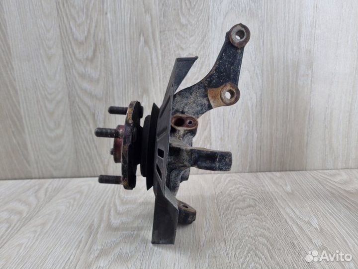 Кулак поворотный передний левый Hyundai Solaris 2