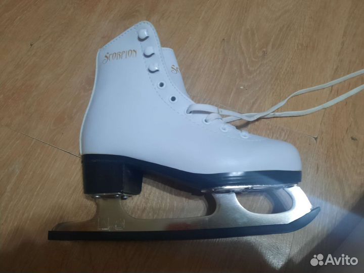 Коньки детские новые