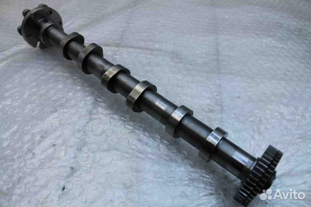 Распредвалы впуск / выпуск двигателя 3.0TDI crca