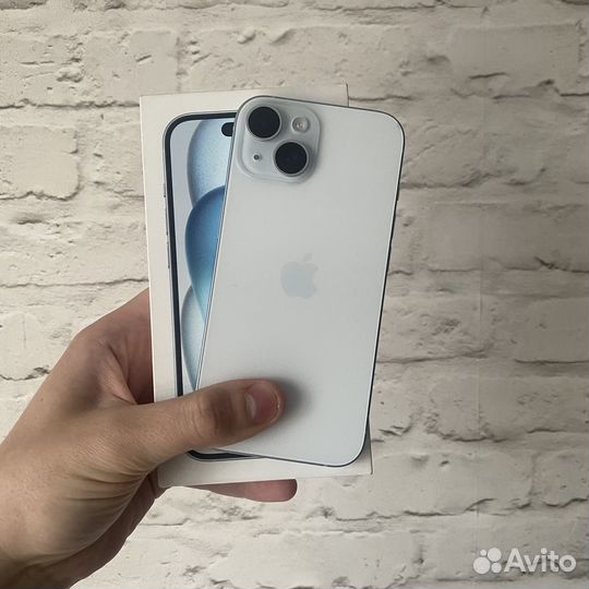 iPhone 15, 256 ГБ