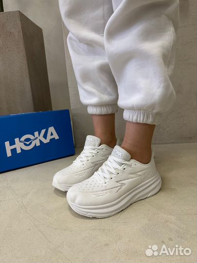 Кроссовки Hoka