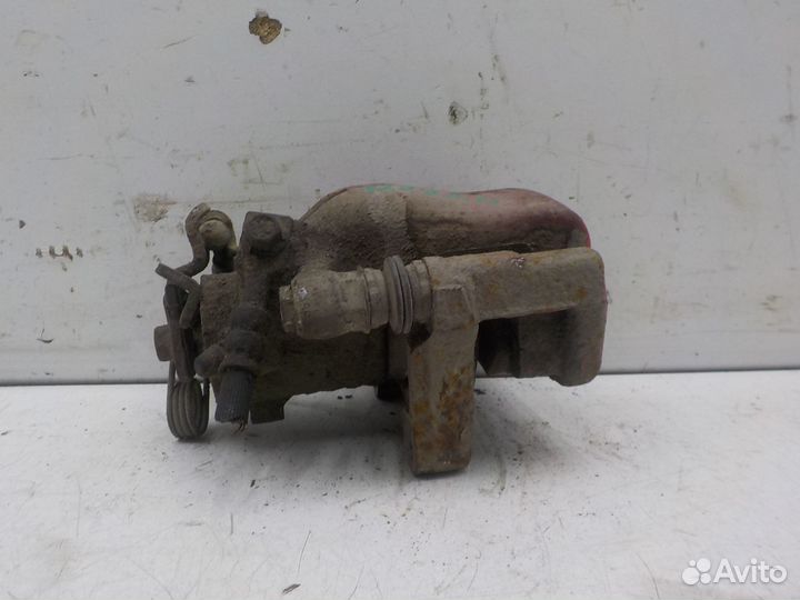 Б/У Б/У Суппорт тормозной задний левый Opel Zafira