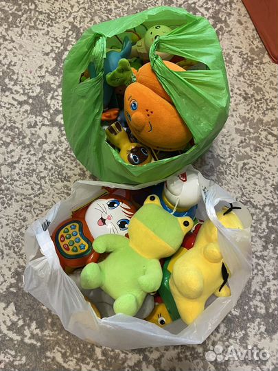 Игрушки пакетом