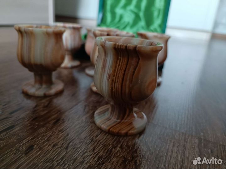 Рюмки из оникса 6 штук