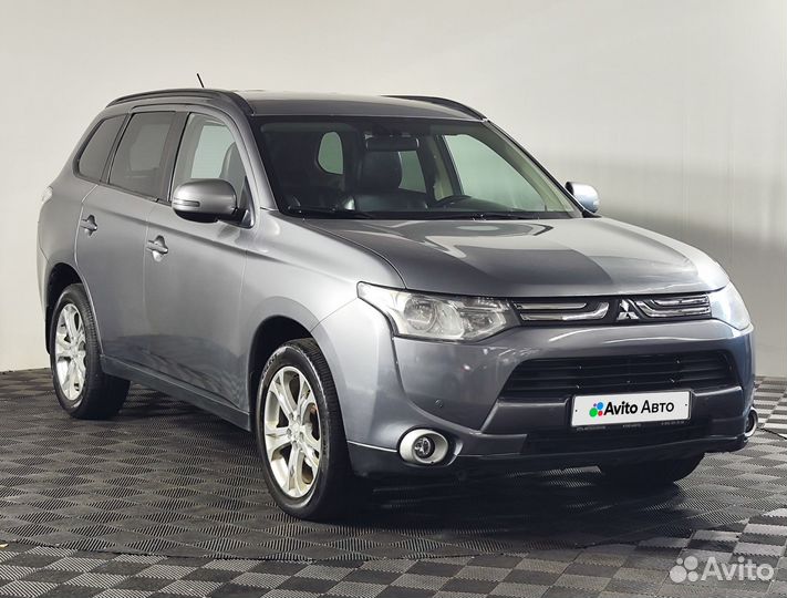 Mitsubishi Outlander 2.4 CVT, 2012, 221 000 км