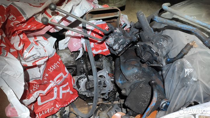 Трактор, 2000