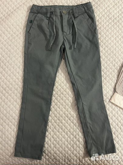 Рубашка 122 р., брюки 116 р., бабочка и подтяжки