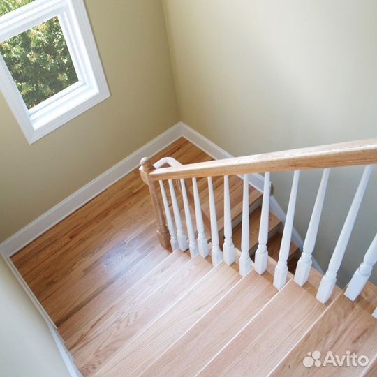 Ступени для лестниц и другие комплектующие О