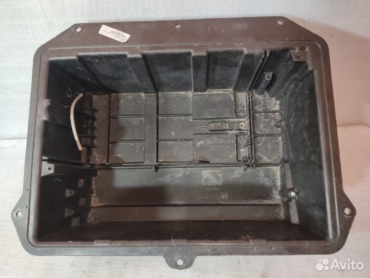 Короб акб bmw x5 e53