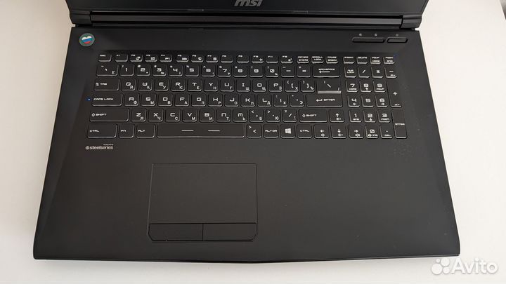 Игровой ноутбук MSI GL72, i7, 16gb, gtx950