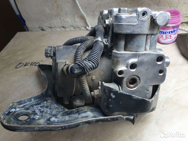 Блок ABS toyota carina E