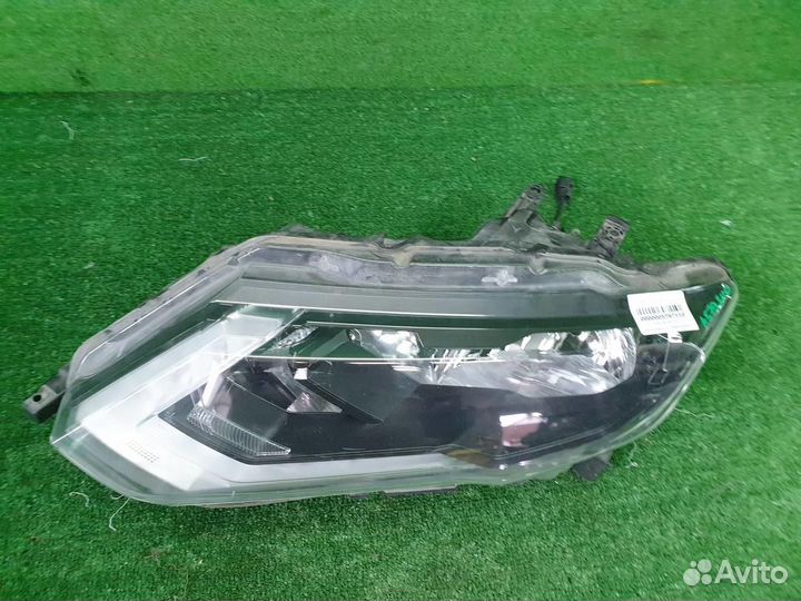 Фара левая Nissan X-Trail T32 (2017-2022) галоген