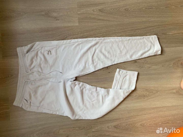 Пакет фирменных вещей 44