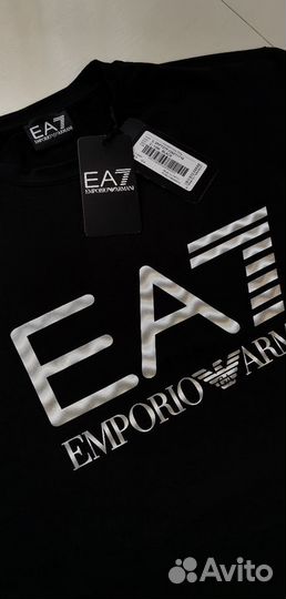 Новая футболка EA7 Emporio Armani оригинал