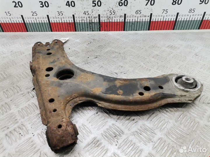 Рычаг передний правый для Volkswagen Golf 4