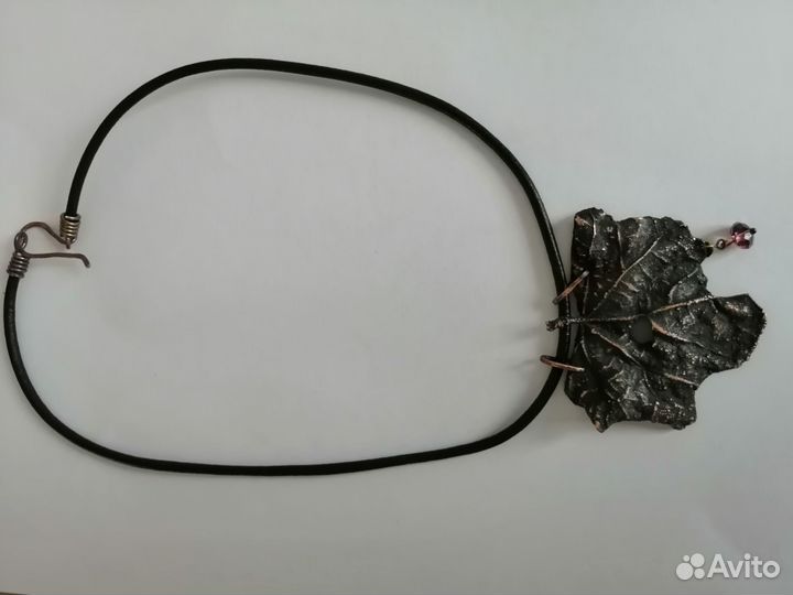 Украшение из меди