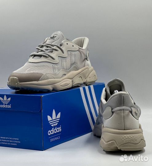 Кроссовки Adidas Ozweego Великаны