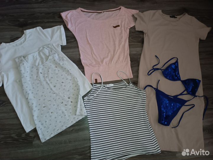 Женские вещи для дома и дачи. Бесплатно. Размер М