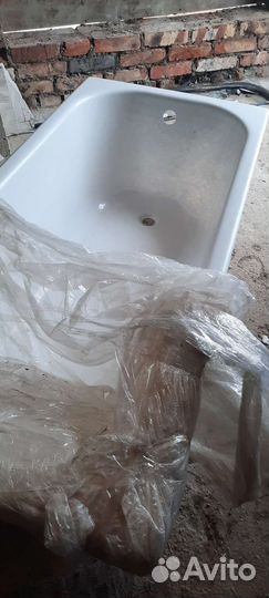 Ванна акриловая