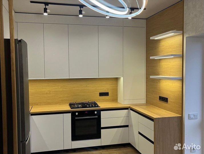 Кухонный гарнитур угловой