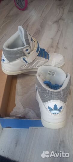 Кроссовки высокие Adidas Originals AR 2.0