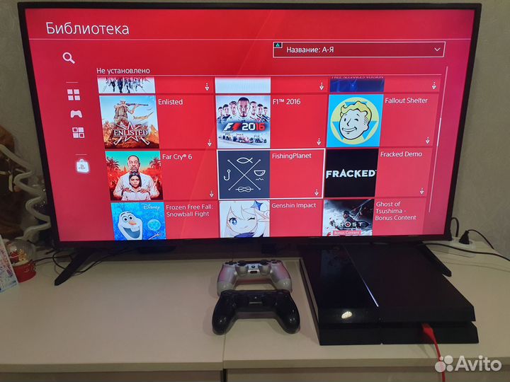 Sony PS4 1TB 2 джостика и более 70 игр
