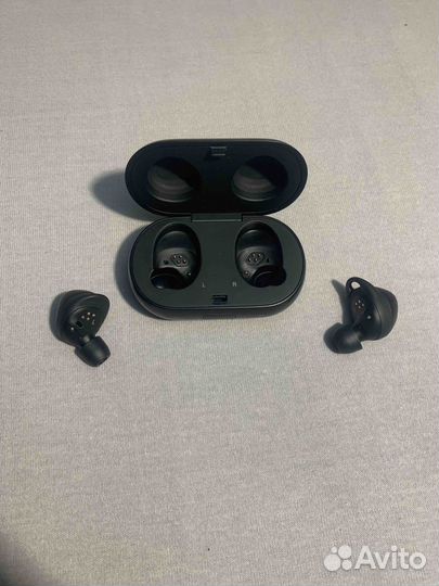 Беспроводные наушники samsung