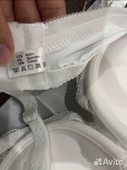 Бюстгалтер