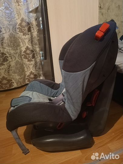 Автомобильное детское кресло от 9 до 36 кг