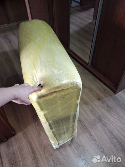 Кровать с матрасом 190х80