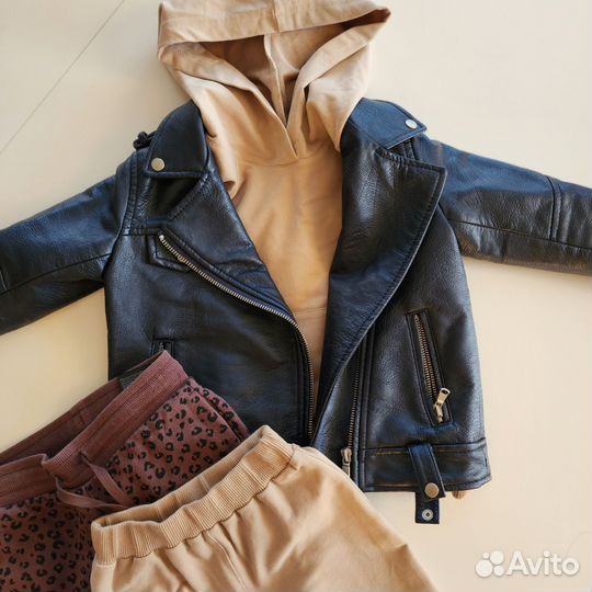 Детская одежда на девочку 104 - 110 см