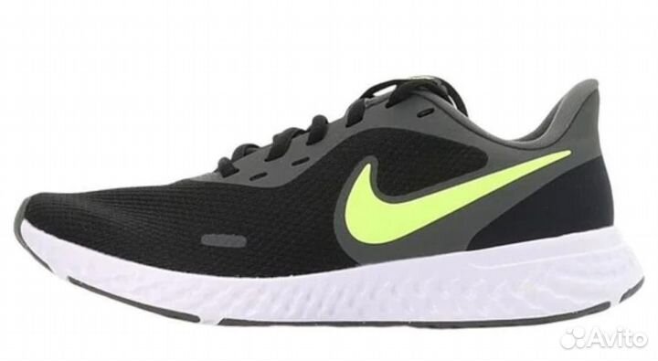 Кроссовки мужские Nike Revolution 5 US10