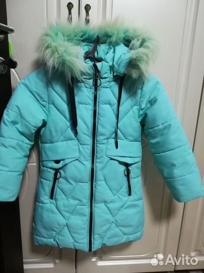 Продам зимнюю детскую куртку